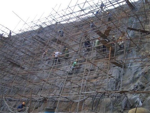 龙陵公路桩基检测